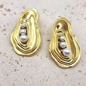 New ANTHRO 18k Gold Ss Oyster Pearl Stud Earrings